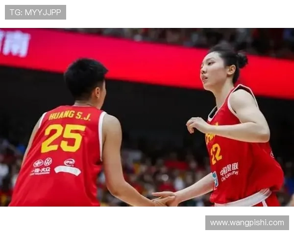 中国女篮 124-57 再胜波黑：双塔制霸 + 外线狂飙，热身赛双杀欧洲劲旅