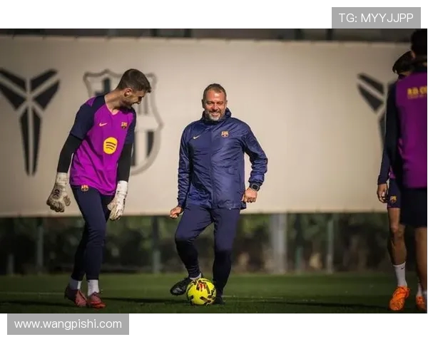 巴萨亚洲行前巴林公开训练创收 巴萨亚洲行前巴林公开训练创收