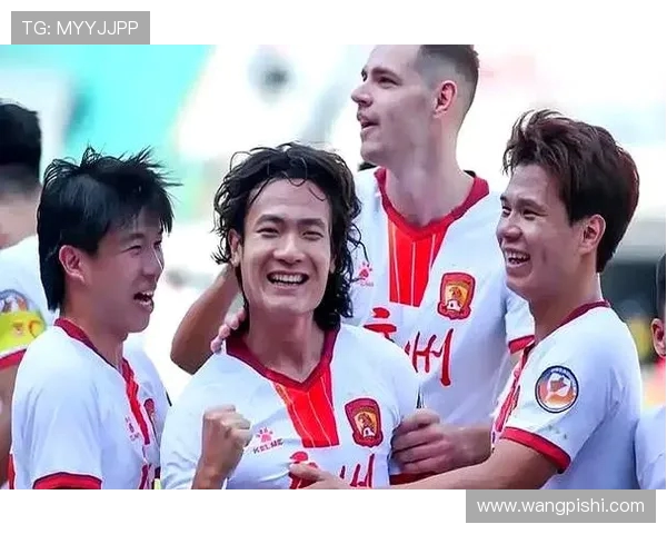 恒大足校再添国脚！廖锦涛首入国足成第五位青训骄子